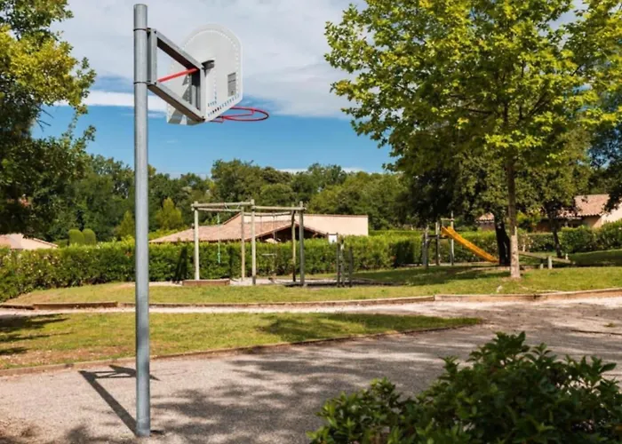 Maison De Vacance 5 Pers Climatise Piscine