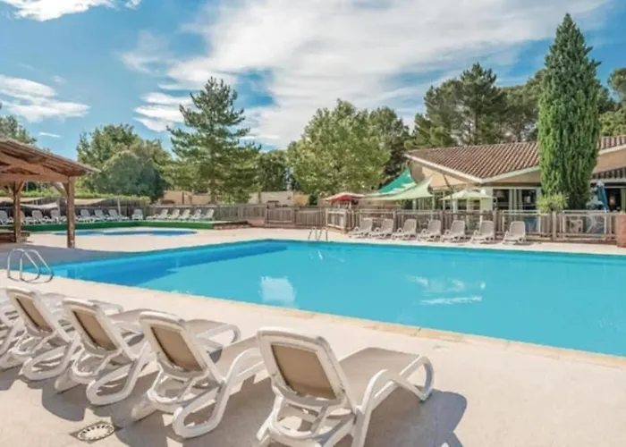Maison Dans Village De 5 Pers Climatise Piscine Ferienhaus *